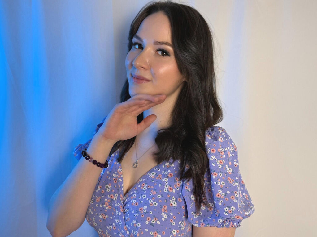 CarolinaCass nude cam model profile photo