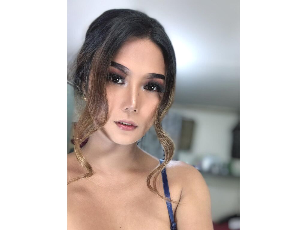 CasaDianne Naked