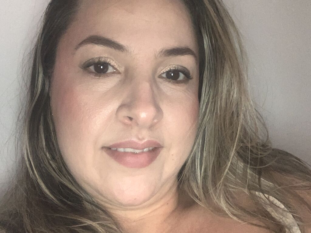 CasieNorman Naked