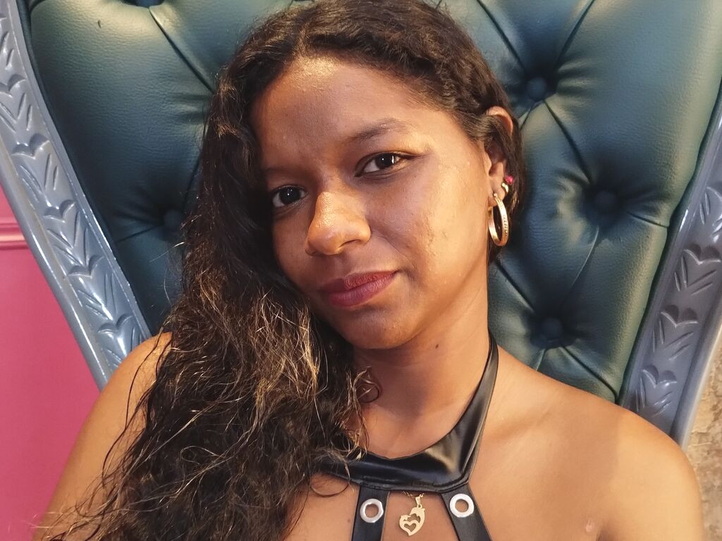 CasieRojas Nude