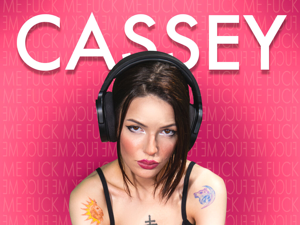 CasseyLeights Nude
