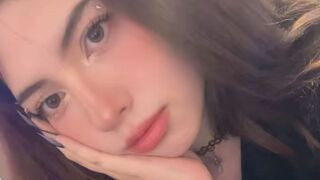 CassieBlackwood 19 female erotic cam model profile