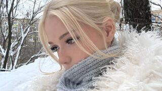 CatheyHolien 18 female erotic cam model profile