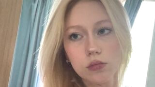 CeciliaWhithrock 18 female strip cam model profile