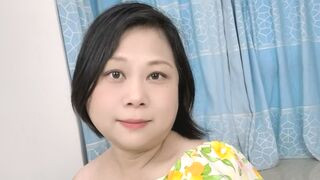CeliaJuan 43 female nude cam model profile