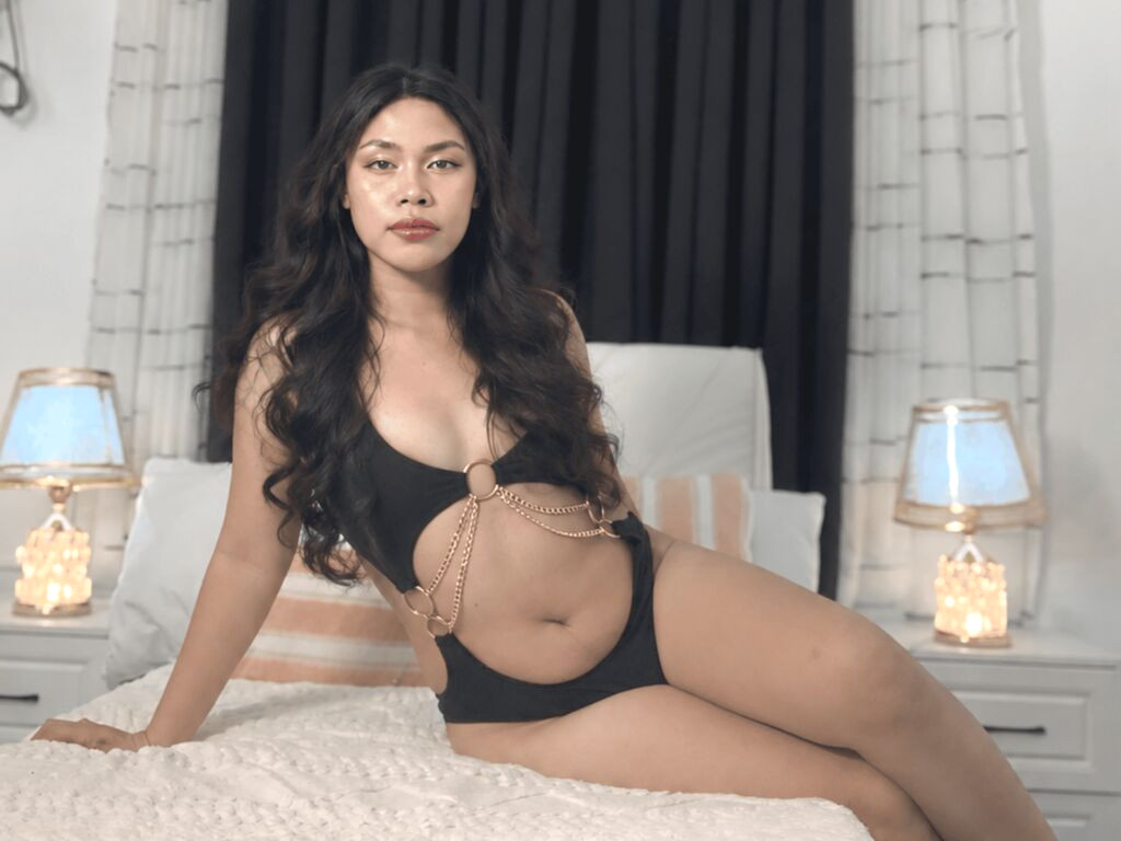 ChleoTan nude cam model profile photo