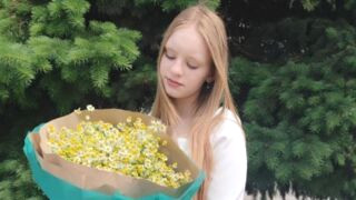 ChristieBrozyna 18 female nude cam model profile