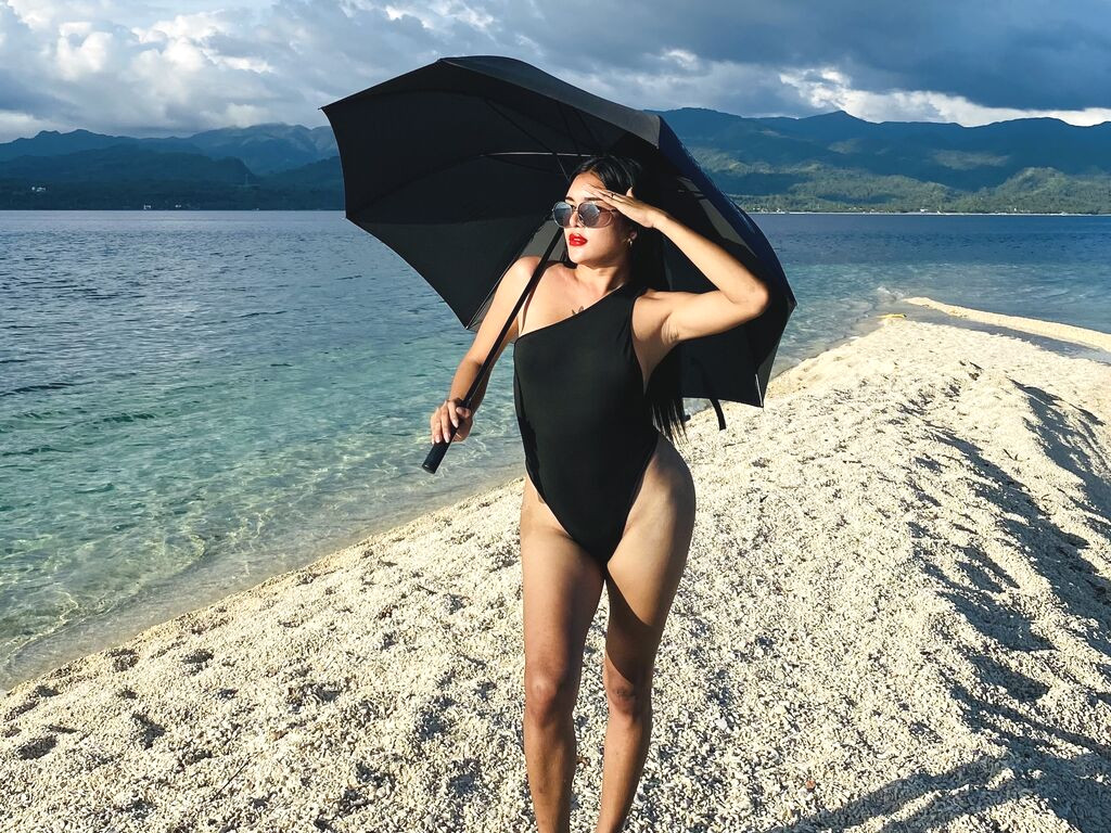 ClarisaMolina Naked