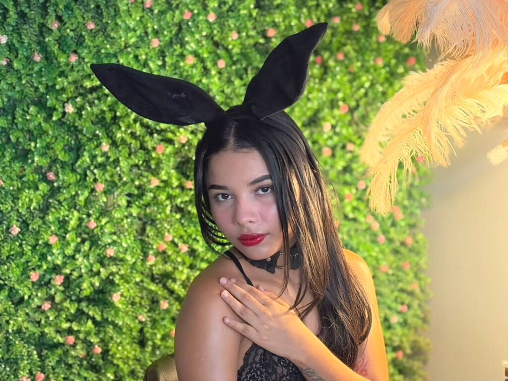 CloeArcia nude cam model profile photo