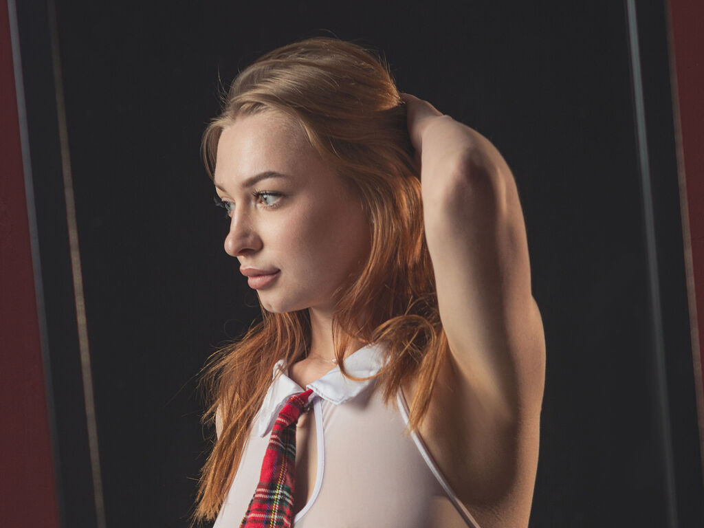 DahliaSackey nude cam model profile photo