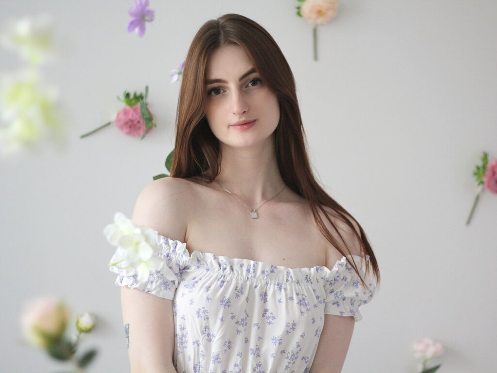 DaniaHollf nude cam model profile photo