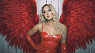 DanikaSaenz 23 transgender strip cam model profile