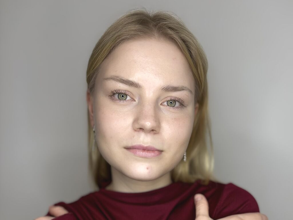 DelenaLabonne nude cam model profile photo
