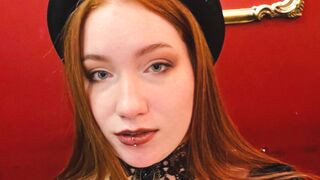 DevonaDarby 18 female sexy cam model profile