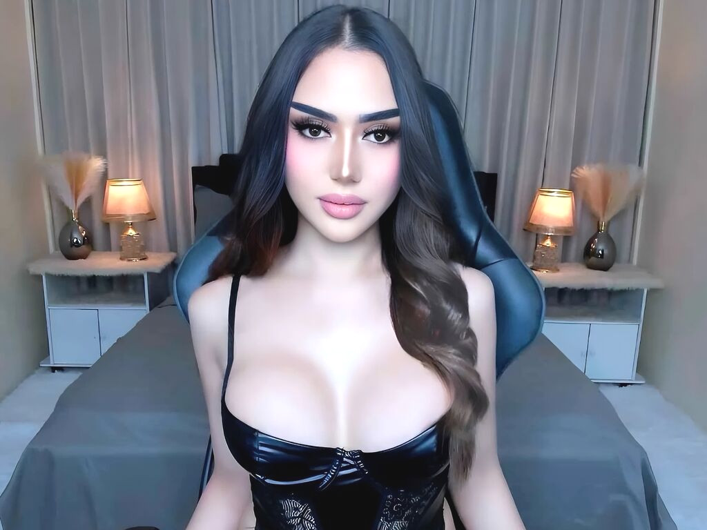DianaAsli Naked