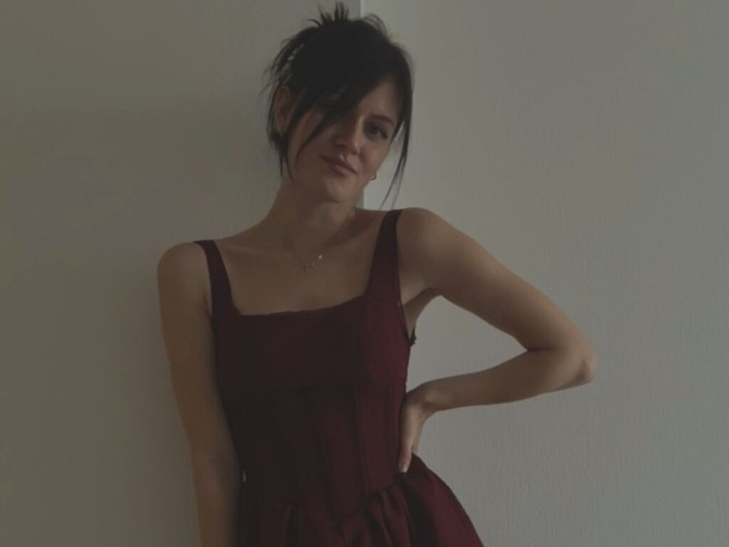 DiedreNiquette nude cam model profile photo