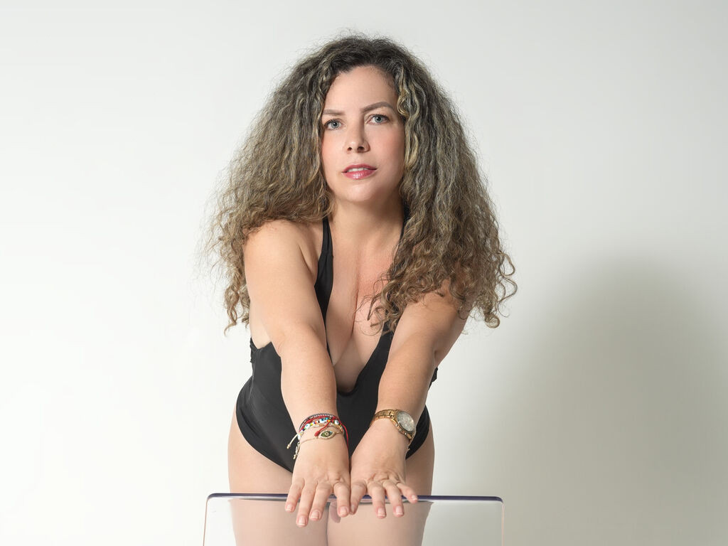DominikaFrost nude cam model profile photo