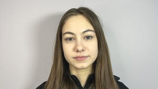 DorethaMadlock 18 female nude cam model profile