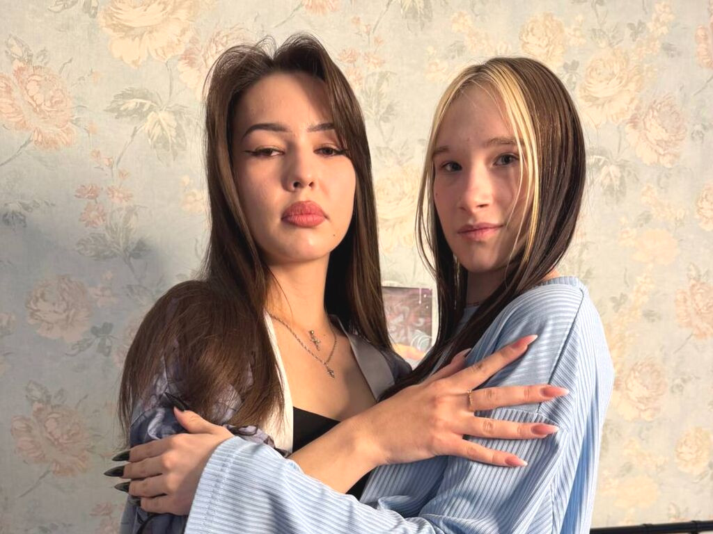 EarleneAndElva Naked