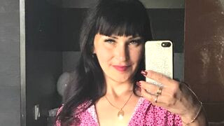 EilaMorigan 46 female mature naked cam model profile