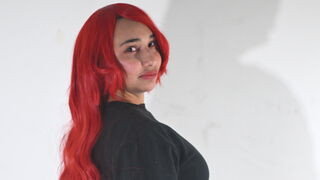 EleanorLamberth 24 female live cam model profile