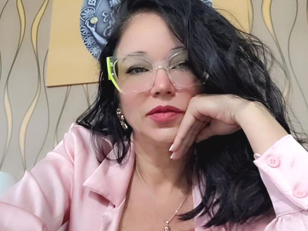 ElenaWura naked cam model gallery photo