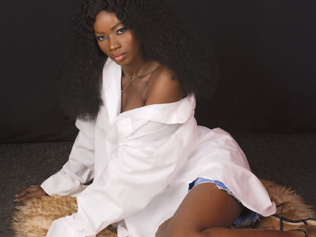 ElisHara Nude