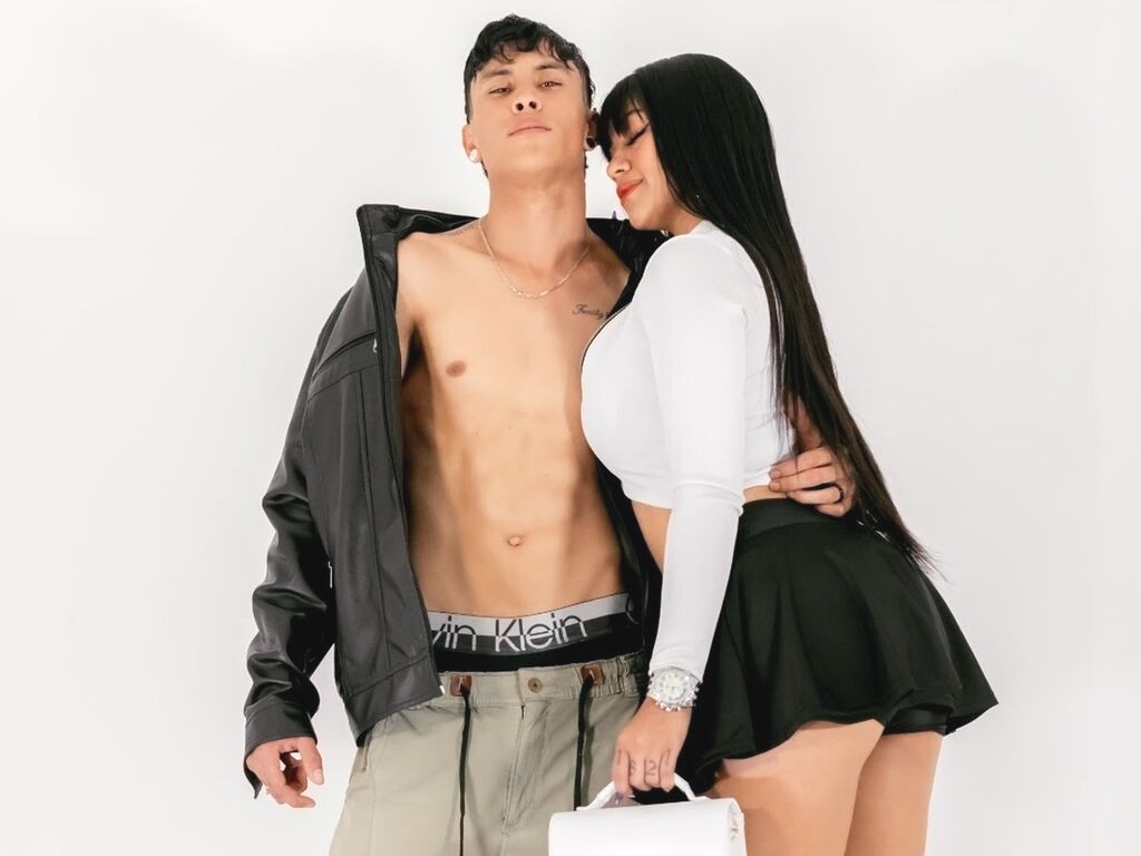 ElizabethAndCono Naked