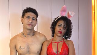 EmaAndRoyce 19 couple erotic cam model profile