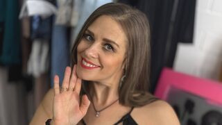 EmiliaBedy 46 female hot cam model profile
