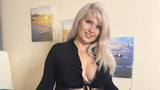 EmmaPil Nude