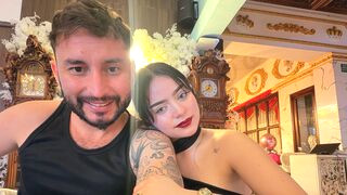 EvaAndJacob 18 couple naked cam model profile