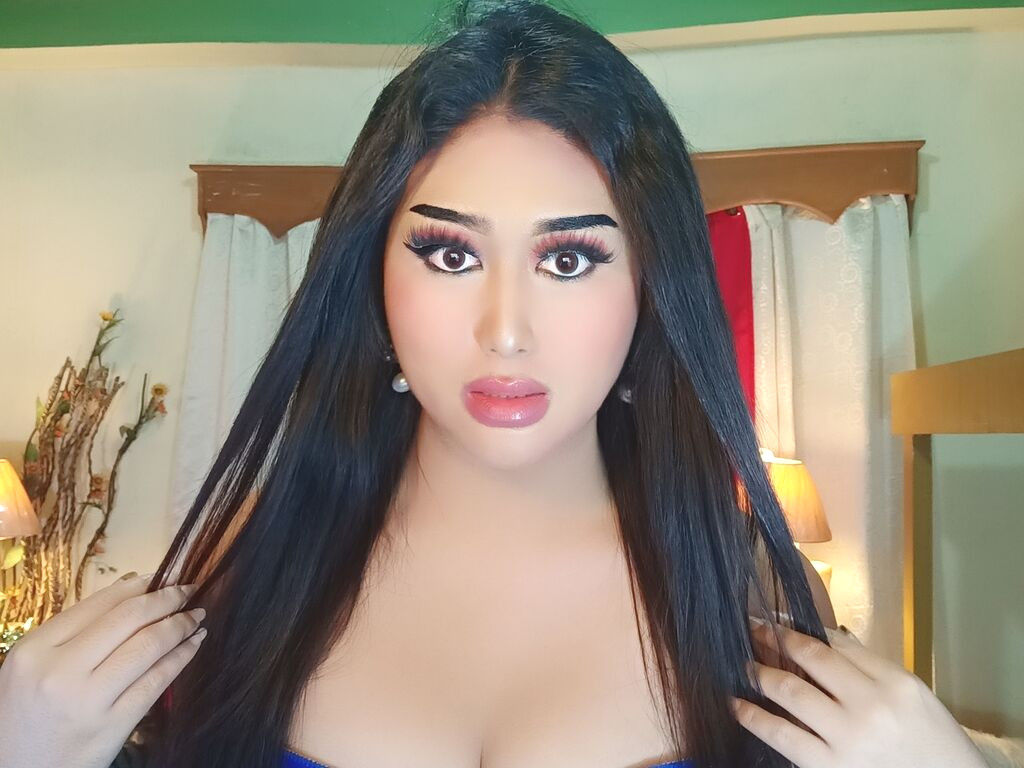 EvaMighty nude cam model profile photo