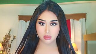 EvaMighty 25 transgender naked cam model profile