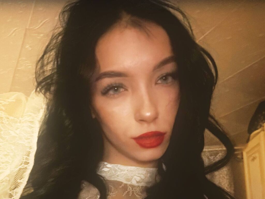 EvaPerelite nude cam model profile photo