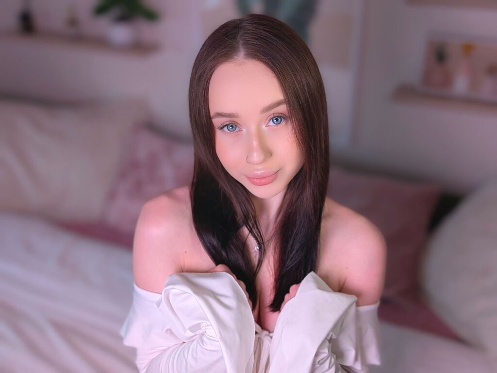 EvelynGodiva nude cam model profile photo