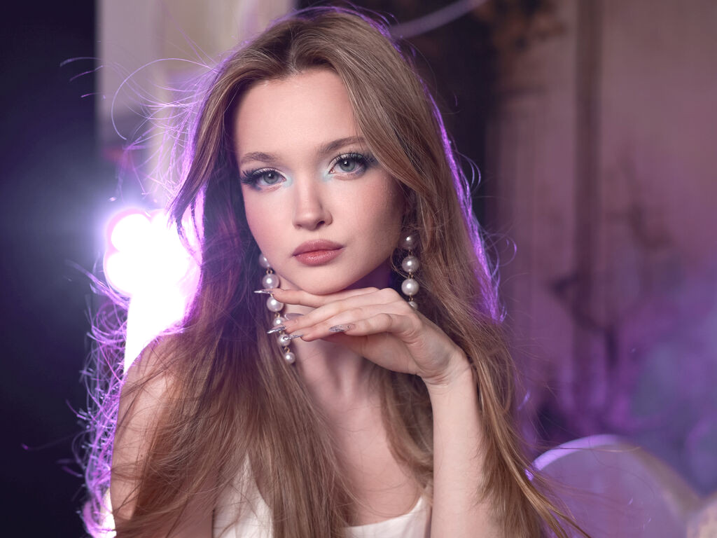 FionaPriestley nude cam model profile photo
