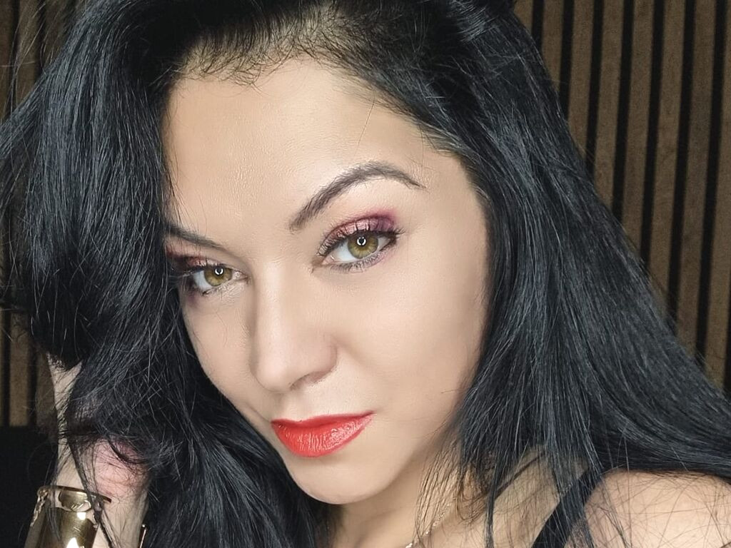 FreyaBlaze nude cam model profile photo
