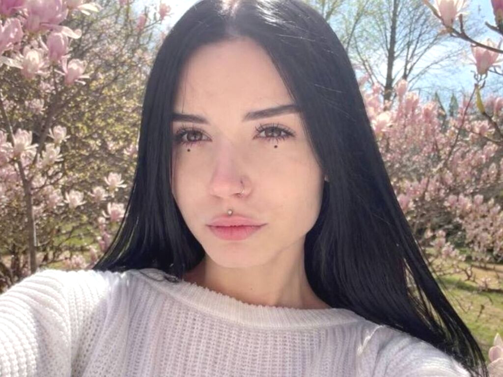 FreyaReed naked cam model gallery photo