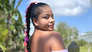 GabyPalmers 21 female live cam model profile