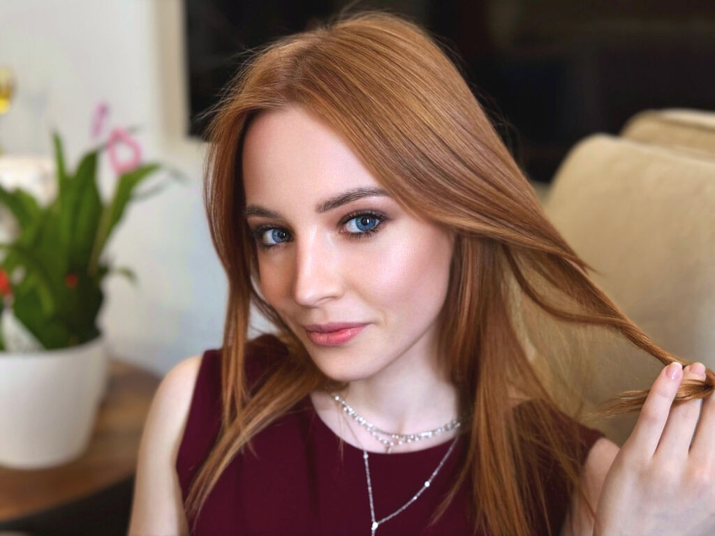 GemmaGellar nude cam model profile photo