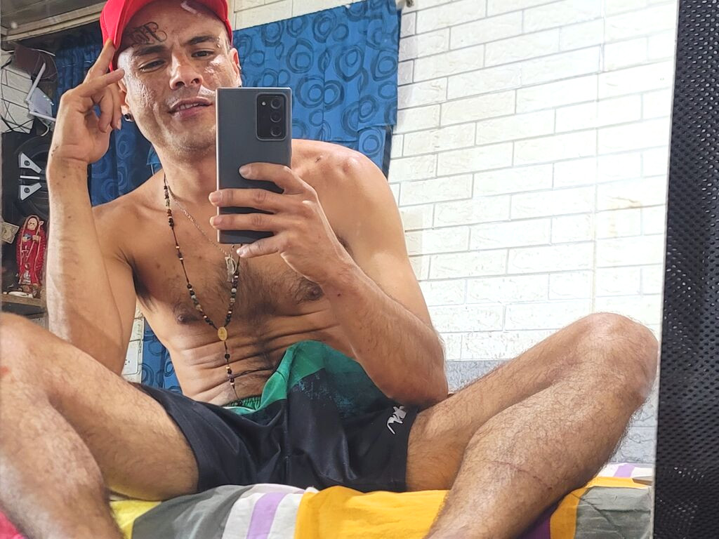 GeorgeRubioo nude cam model profile photo