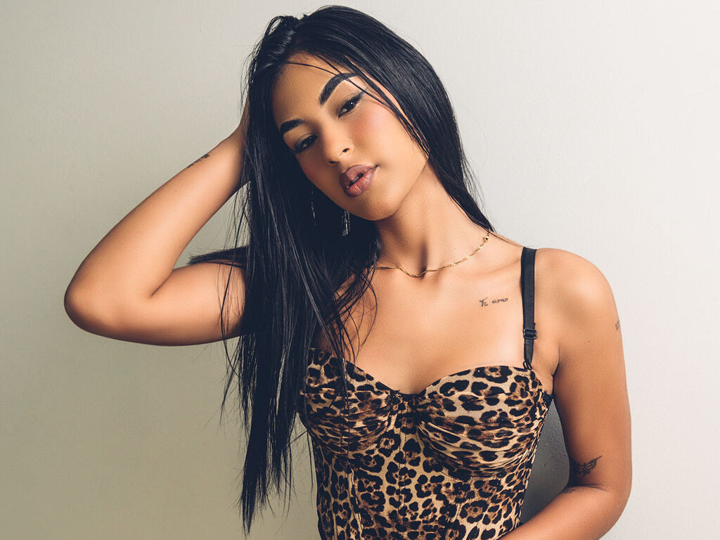 GigiMonru nude cam model profile photo