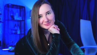 GloriaDragons 34 female erotic cam model profile