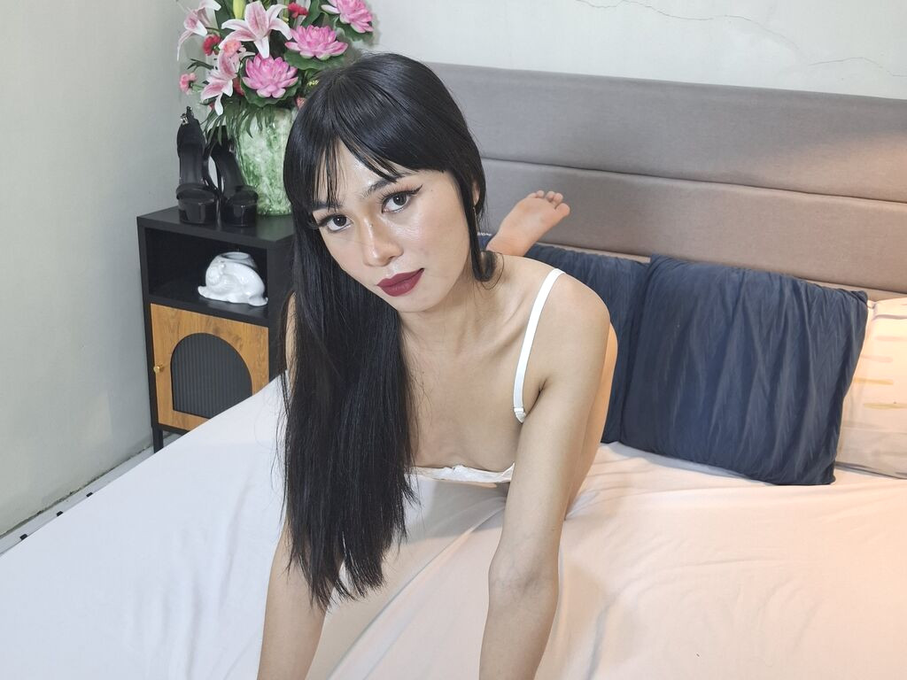 HartZia nude cam model profile photo