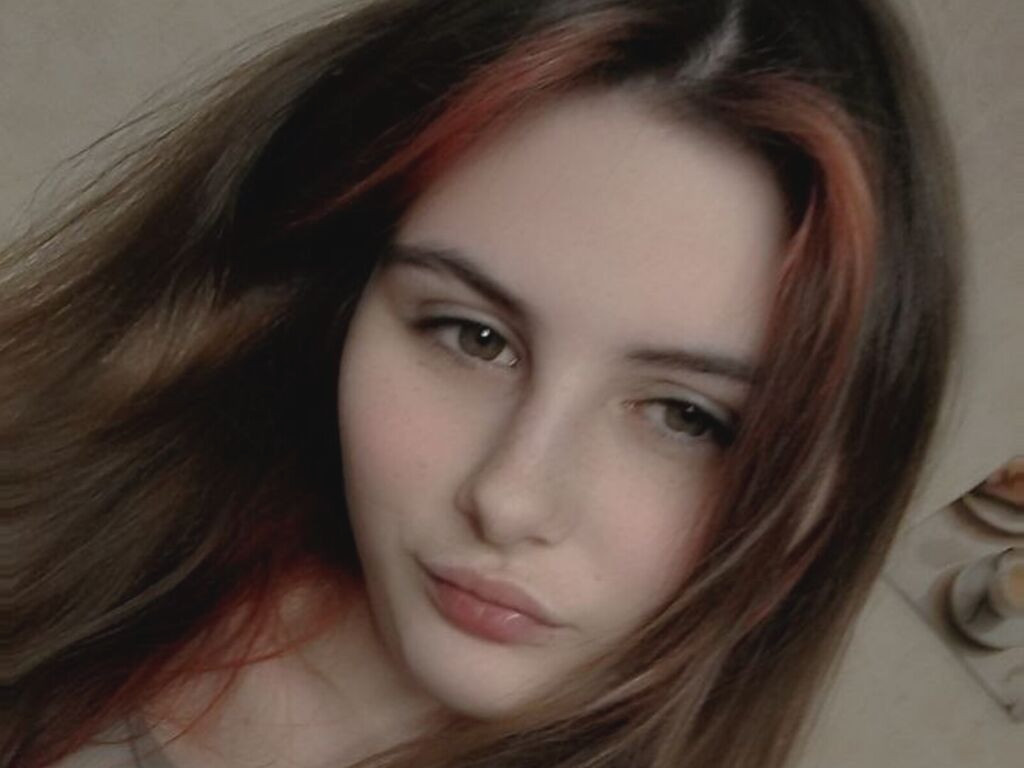 HelenGren nude cam model profile photo