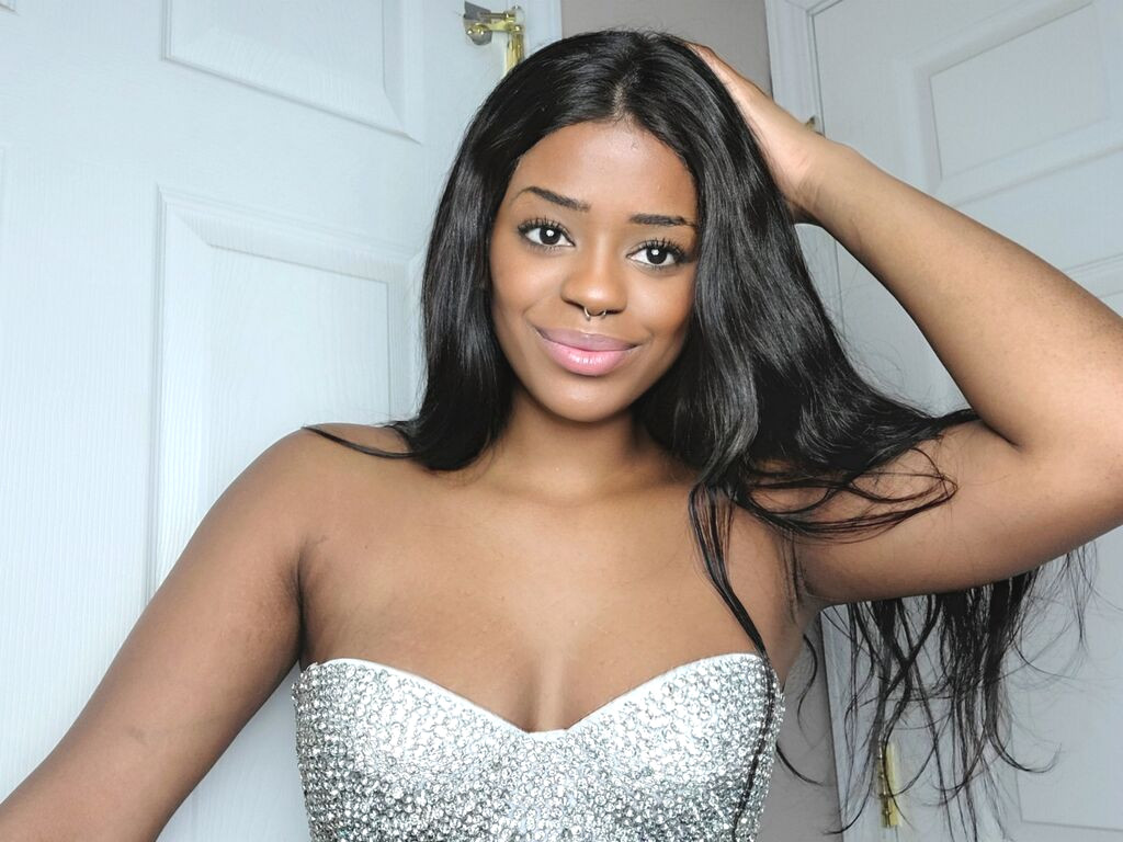 ItsAvaya naked cam model gallery photo