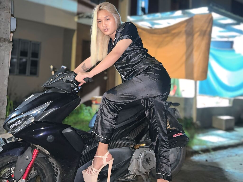 IvoryKath Nude