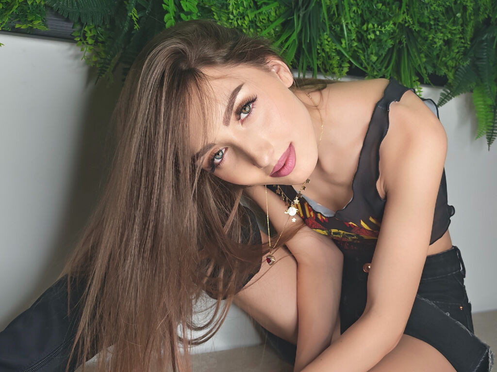IvyHarpers nude cam model profile photo