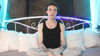 JacobDavidsons 19 male hot related cam model profile